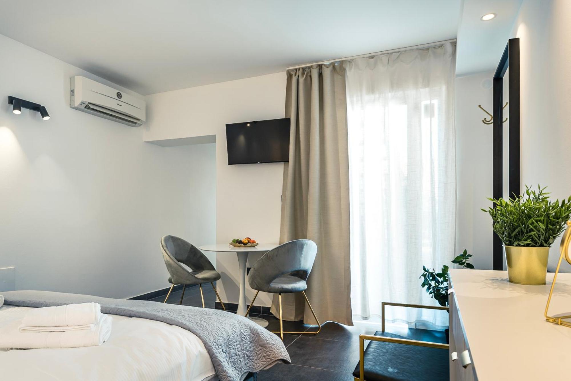 City Break Studio Apartments Sibenik Bagian luar foto